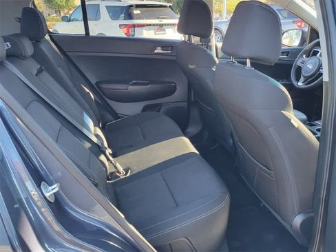 Used 2017 Kia Sportage LX image 14