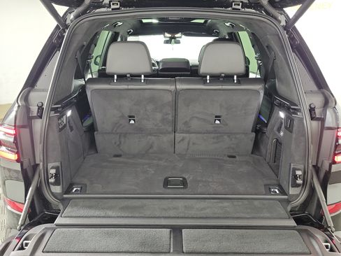 Certified 2025 BMW X7 M60i AWD/4WD image 26
