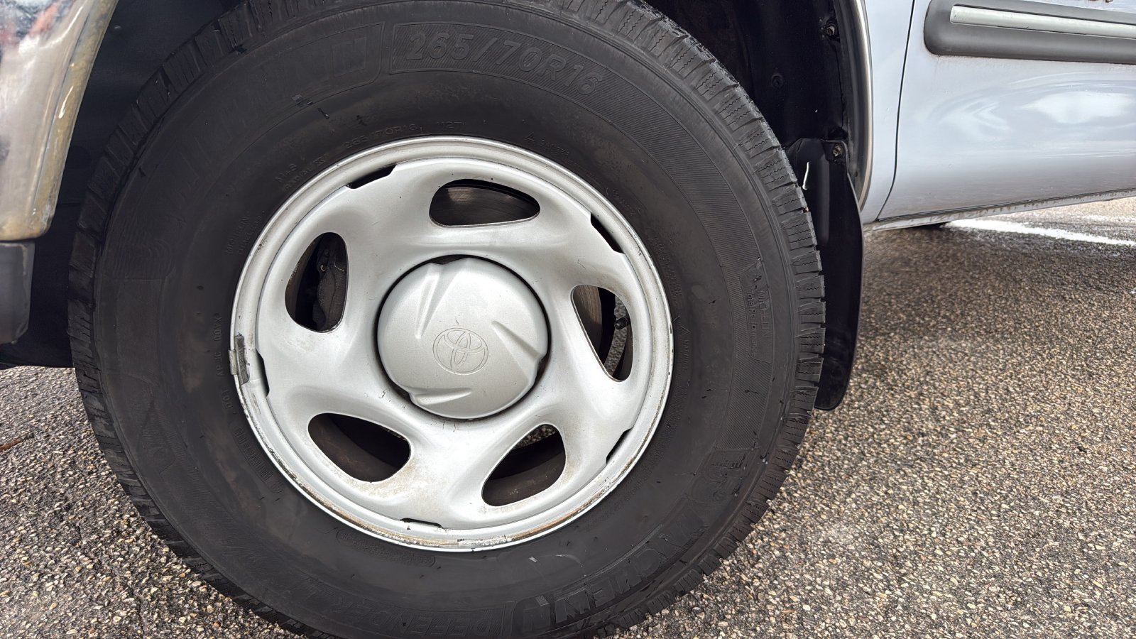 Used 2000 Toyota Tundra SR5 RWD image 28
