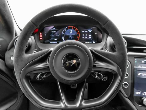 New 2025 McLaren 750S Spider image 12