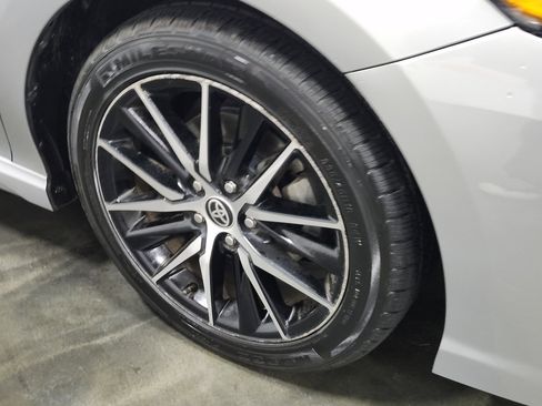 Used 2022 Toyota Camry SE image 31