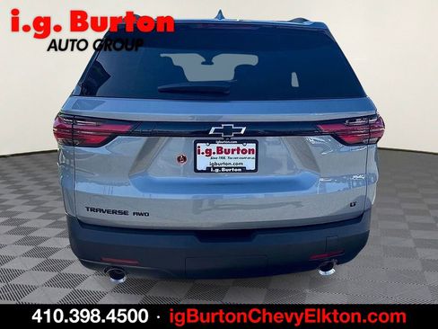 Used 2023 Chevrolet Traverse LT w/ Midnight/Sport Edition AWD/4WD image 7