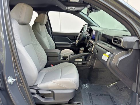 Used 2024 Toyota Tacoma SR5 w/ SR5 Upgrade Package image 15