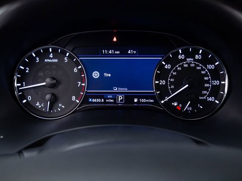 Used 2021 INFINITI QX80 Luxe w/ Cargo Package AWD/4WD image 31