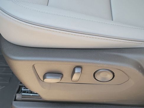 New 2026 GMC Yukon XL Elevation image 29