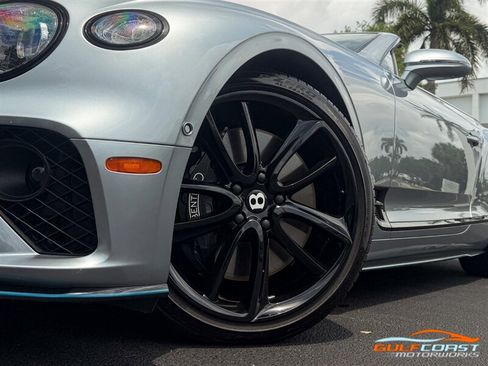 Used 2022 Bentley Continental GT AWD/4WD image 10