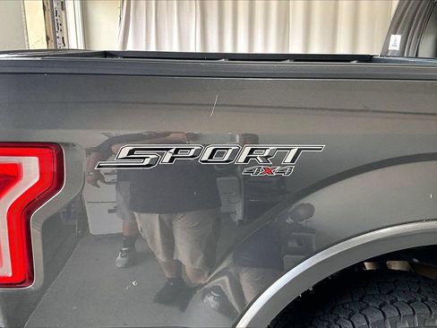 Used 2016 Ford F150 XLT w/ Equipment Group 302A Luxury AWD/4WD image 9