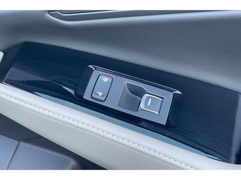 Certified 2025 Honda Accord Touring image 21