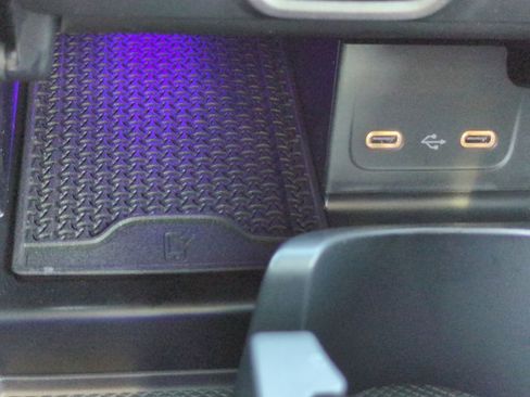 New 2026 Mercedes-Benz C 300 4MATIC Sedan image 21