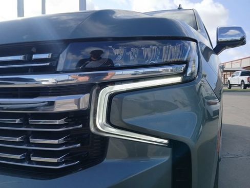 Used 2023 Chevrolet Tahoe Premier RWD image 18