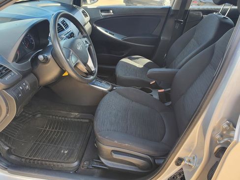 Used 2016 Hyundai Accent SE FWD image 15