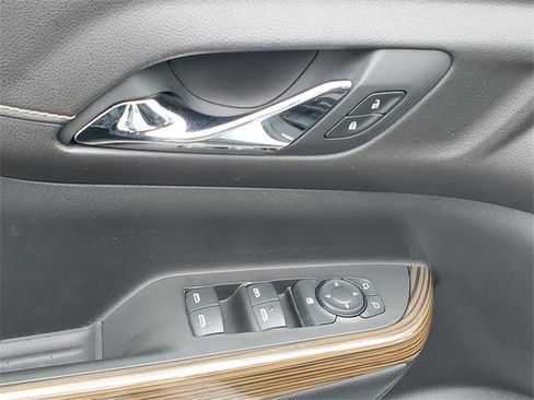 Used 2019 GMC Acadia SLE w/ LPO, Floor Liner Package image 19