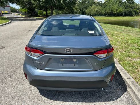 Used 2024 Toyota Corolla LE FWD image 5