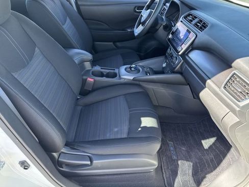 Certified 2024 Nissan Leaf S image 23