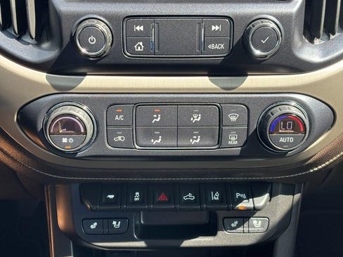 Used 2021 GMC Canyon Denali RWD image 24