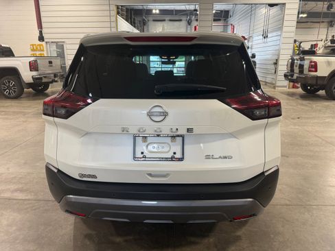 Used 2023 Nissan Rogue SL w/ SL Premium Package AWD/4WD image 21