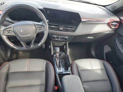 Used 2024 Chevrolet TrailBlazer RS w/ Convenience Package AWD/4WD image 12