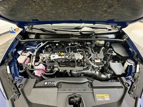 Used 2023 Toyota Prius XLE AWD/4WD image 35