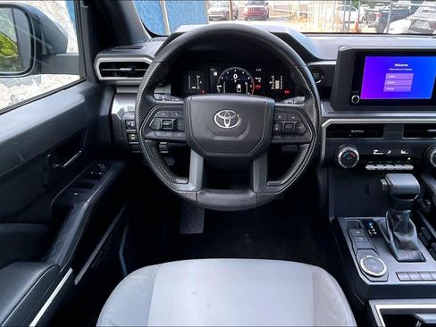 Used 2025 Toyota Tacoma SR5 RWD image 6