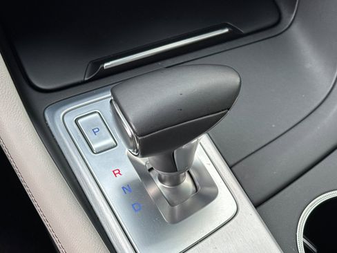 Used 2019 Genesis G70 2.0T Advanced w/ Elite Package image 24