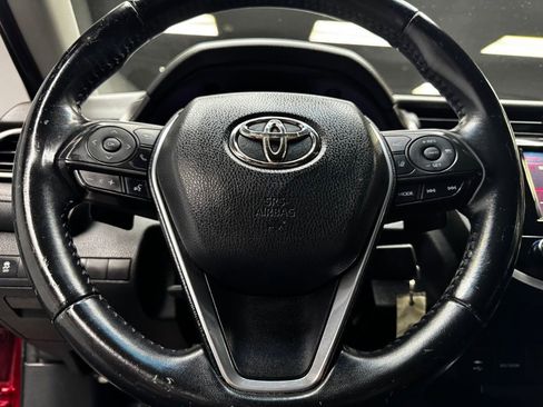 Used 2018 Toyota Camry SE w/ Protection Package (Q2) image 23