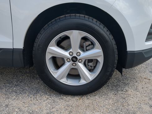 Certified 2024 Ford Edge SE w/ Cargo Accessory Package AWD/4WD image 9