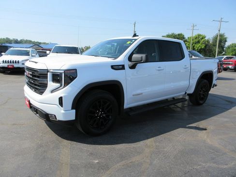 Certified 2025 GMC Sierra 1500 Elevation AWD/4WD image 10