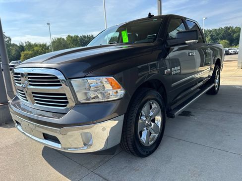 Used 2018 RAM 1500 Big Horn AWD/4WD image 2