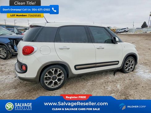 Used 2014 FIAT 500L Trekking w/ Popular Equipment Group image 4