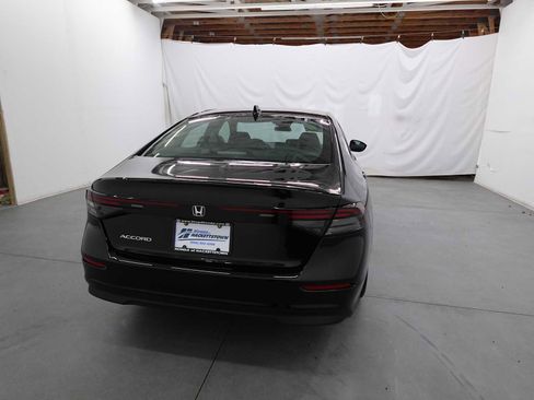 Certified 2024 Honda Accord LX image 5