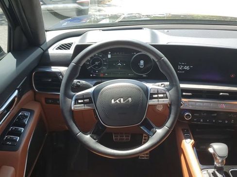 Certified 2025 Kia Telluride SX Prestige X-Line image 13