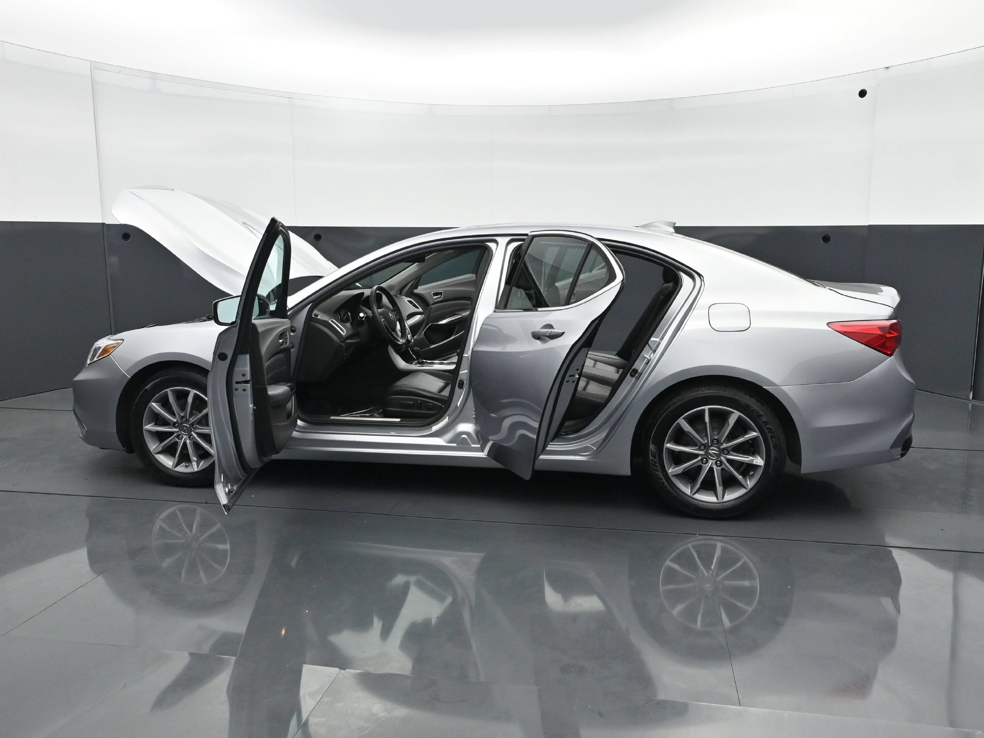 Used 2019 Acura TLX w/ Technology Package FWD image 28