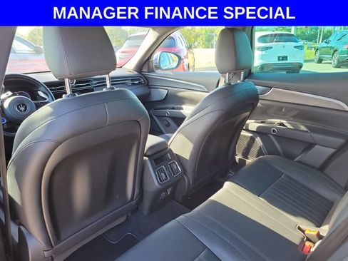 Used 2024 Maserati Grecale GT AWD/4WD image 12