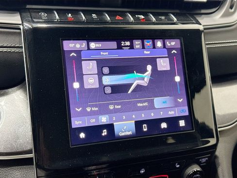 Used 2021 Jeep Grand Cherokee L Laredo w/ Luxury Tech Group I image 38