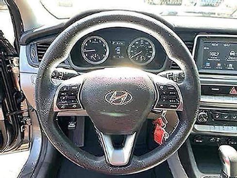 Used 2018 Hyundai Sonata ECO FWD image 10