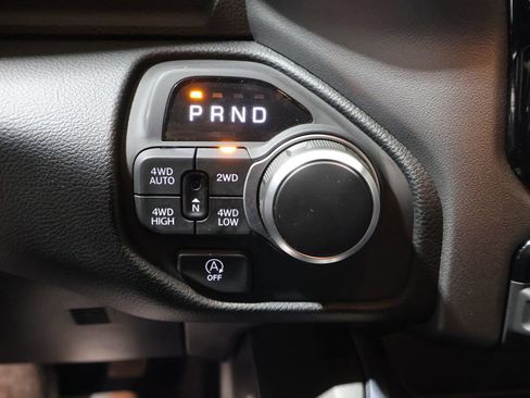 Used 2025 RAM 1500 Big Horn AWD/4WD image 30