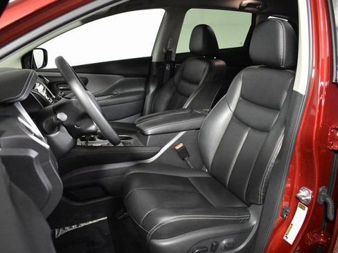 Certified 2024 Nissan Murano SV image 9