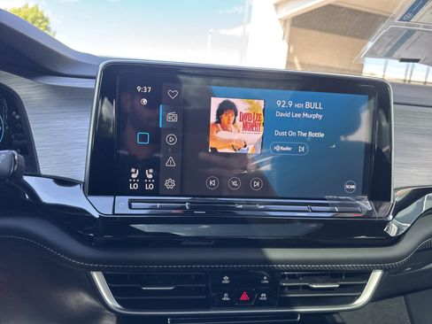 New 2026 Volkswagen Atlas Cross Sport SE image 29