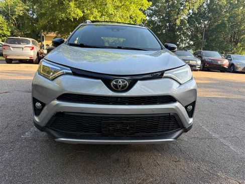 Used 2016 Toyota RAV4 SE w/ Advanced Technology Package AWD/4WD image 2