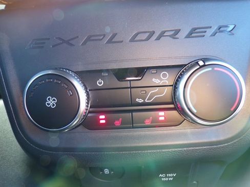 New 2026 Ford Explorer Tremor w/ Tremor Convenience Package image 14