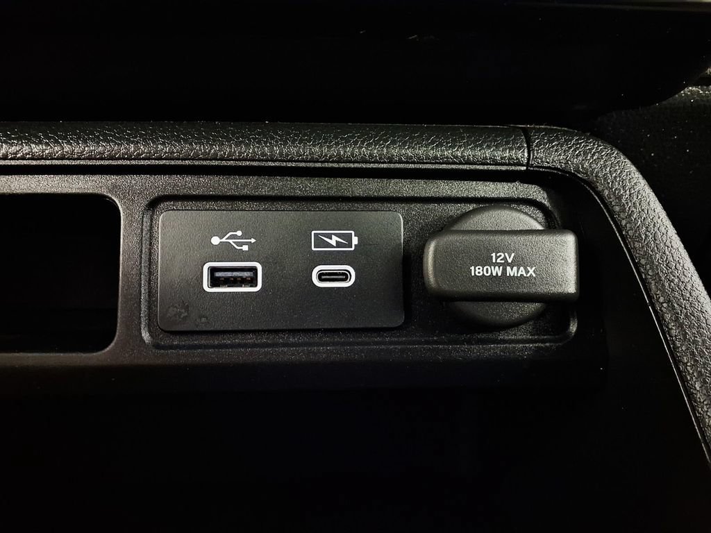 Used 2023 Honda Pilot LX image 23