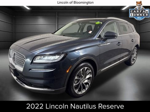Used 2022 Lincoln Nautilus Reserve image 1