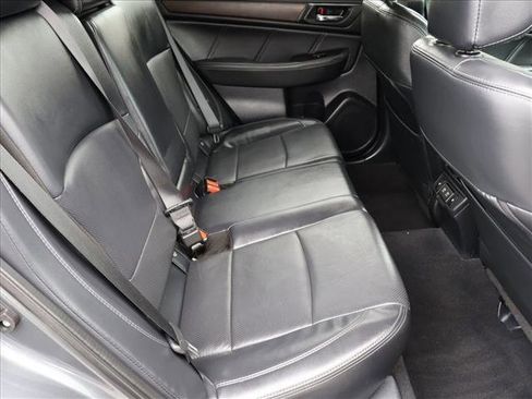 Used 2019 Subaru Outback 2.5i Limited AWD/4WD image 27