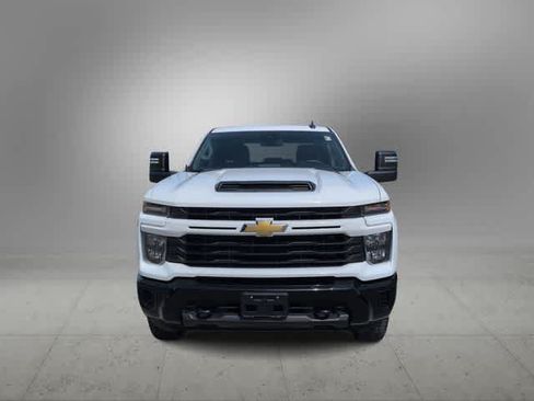 Used 2024 Chevrolet Silverado 2500 Custom w/ Custom Value Package AWD/4WD image 3