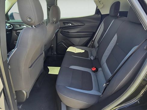 Used 2021 Chevrolet TrailBlazer LT FWD image 24