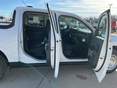 New 2026 Ford Maverick XL image 9