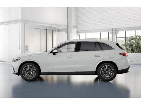New 2025 Mercedes-Benz GLC 350e 4MATIC image 32