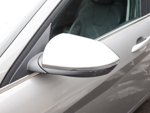 Used 2023 Hyundai Elantra Limited w/ Cargo Package image 14