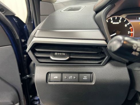 Used 2024 Nissan Altima 2.5 SR image 18