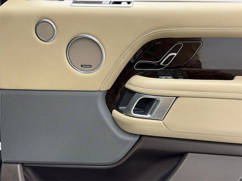 Used 2020 Land Rover Range Rover Long Wheelbase HSE image 56